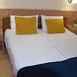 Zóna üdülő Panzió 3*