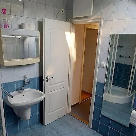 Zoeld Zona Ueduelo Bed & Breakfast
