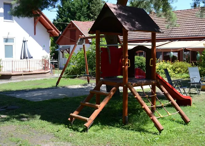 Zoeld Zona Ueduelo Nocleg ze śniadaniem