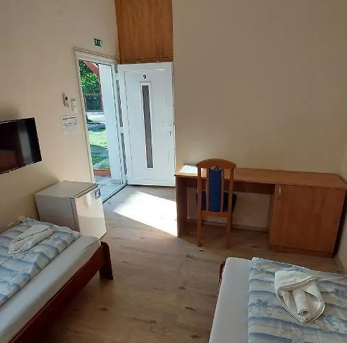 Zoeld Zona Ueduelo Oda ve Kahvaltı Zamárdi