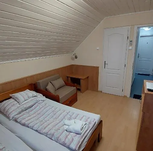 Zoeld Zona Ueduelo Nocleg ze śniadaniem 3*